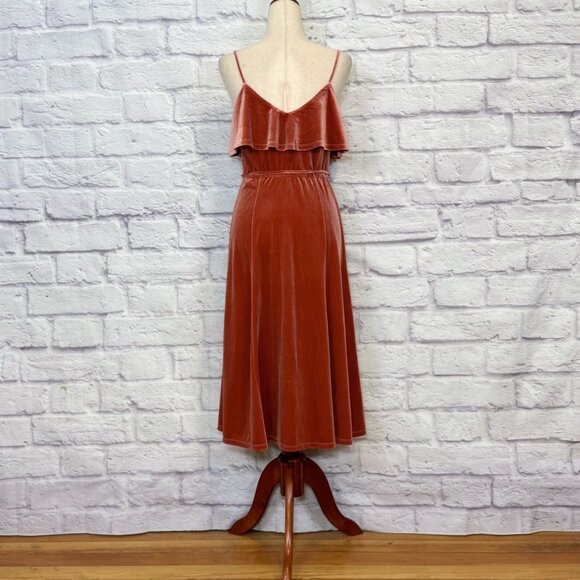 June & Hudson Dark Salmon Velvet Midi Dress - Picture 2 of 6